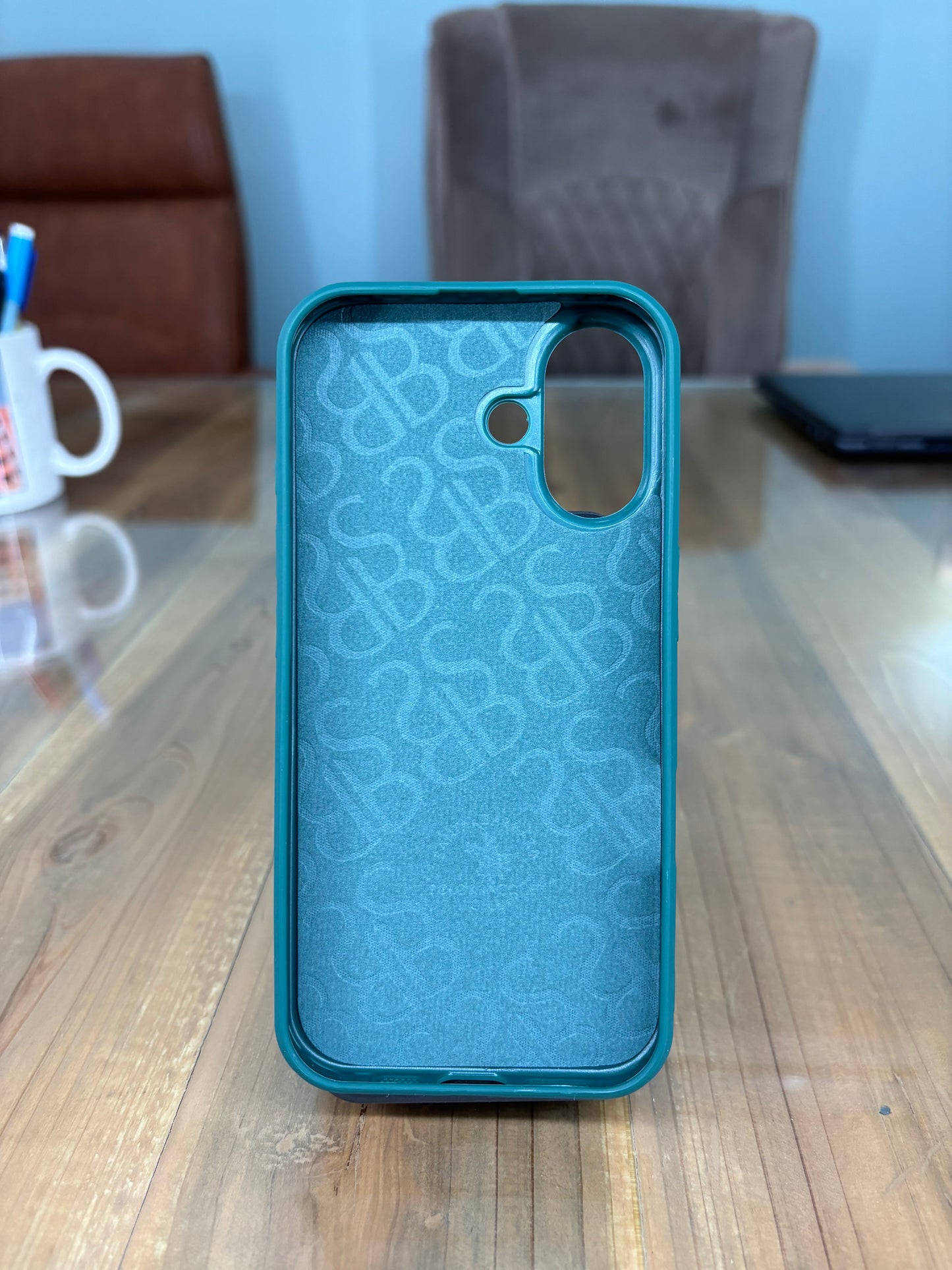 SB Premium Metal Lion Case