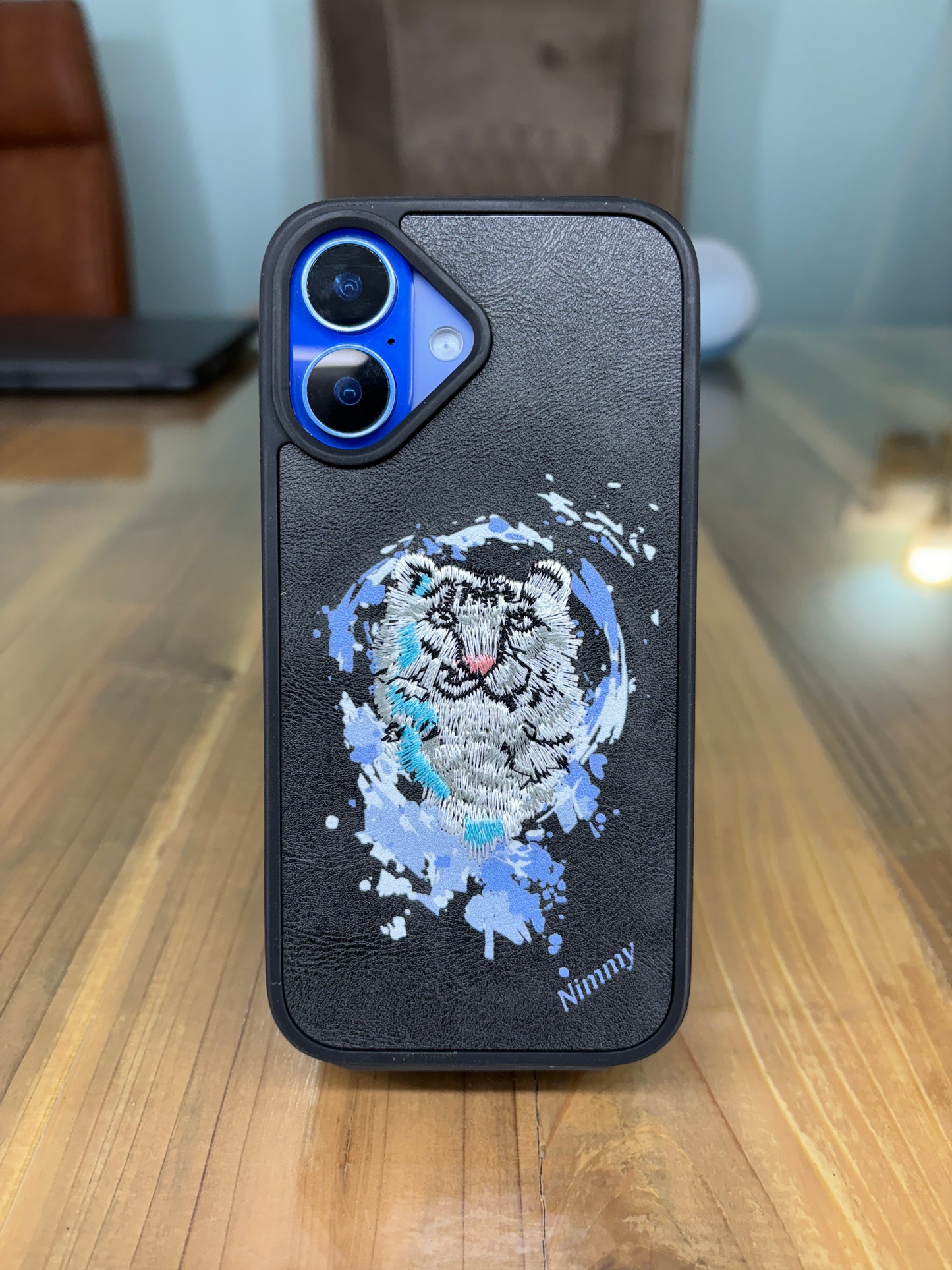 Nimmy Premium Embroidered Leather Case