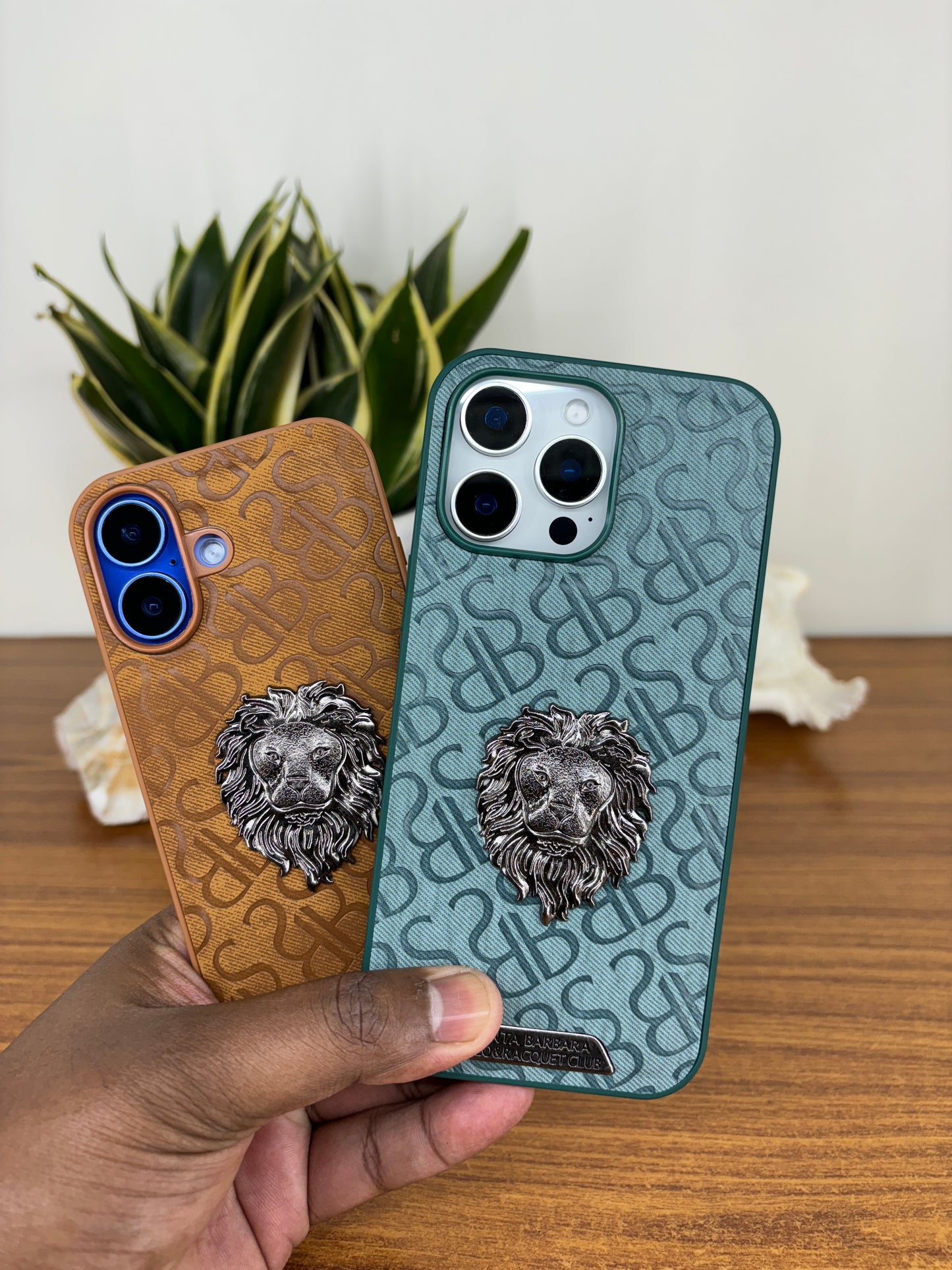 SB Premium Metal Lion Case